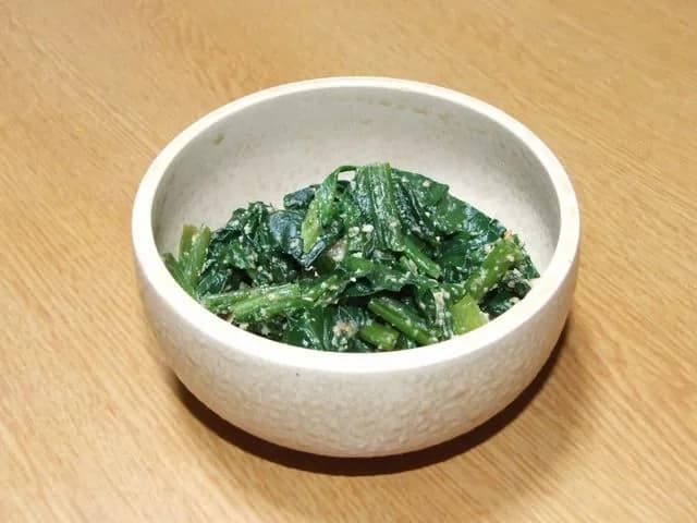 ほうれん草のごま塩セイロ蒸し