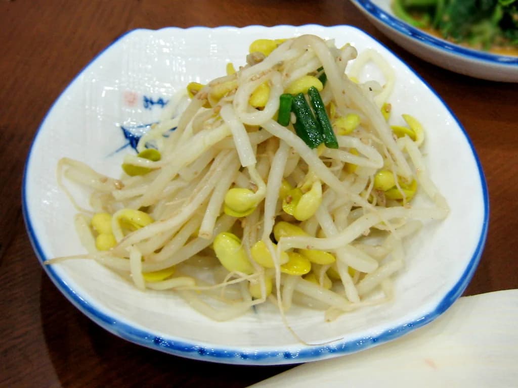 もやしの中華ナムルセイロ蒸し