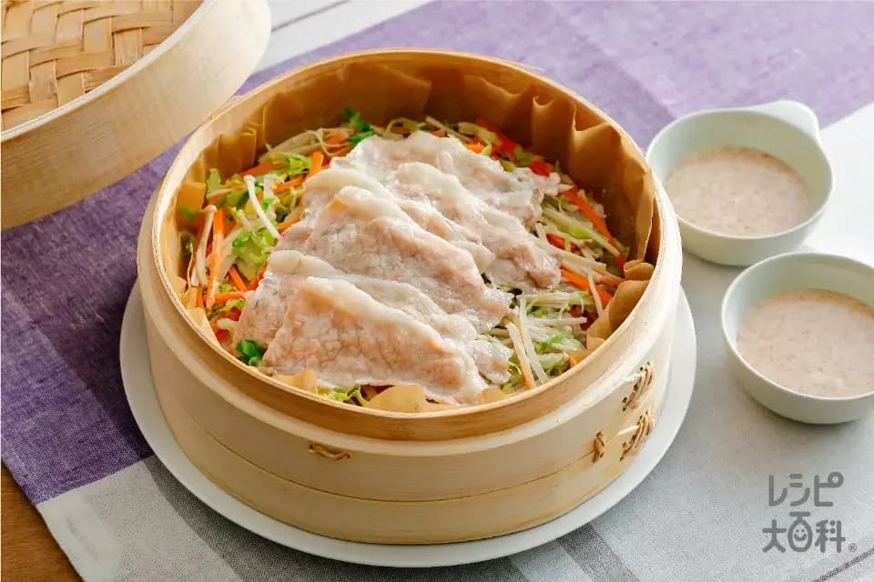 豚しゃぶと青菜のしょうが蒸し